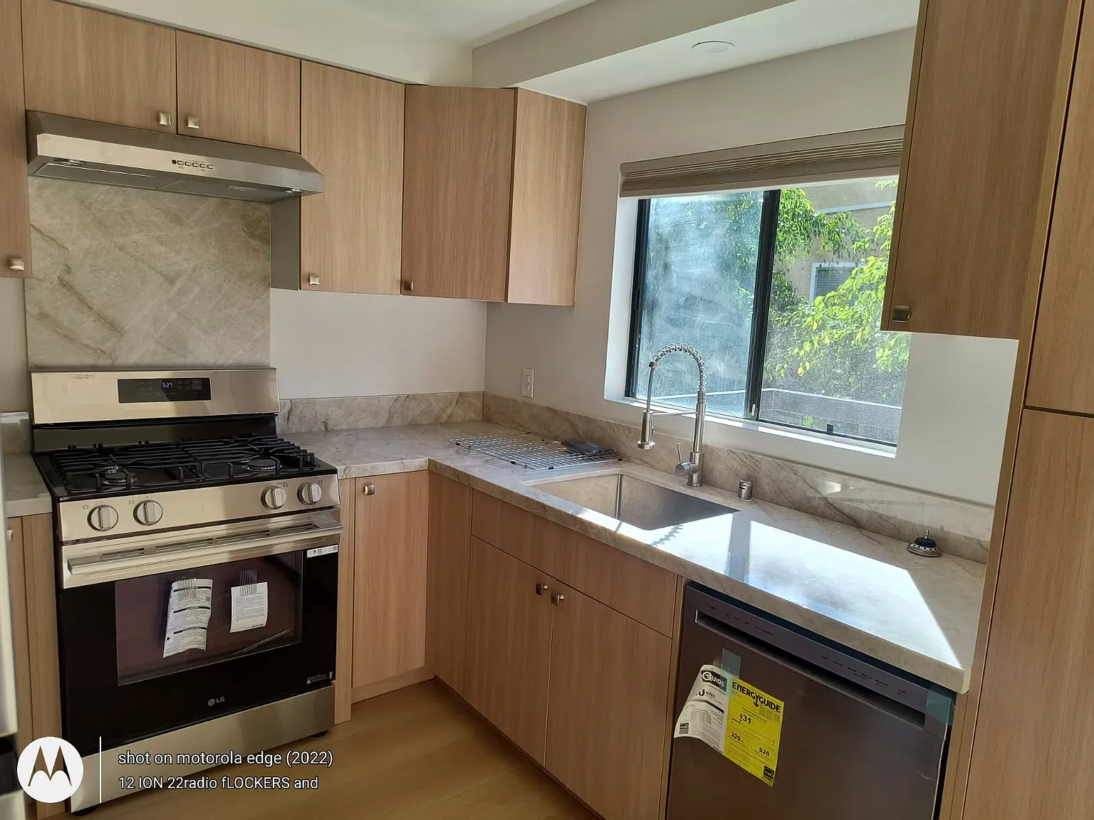 2 bed, 2.5 bath, 1300 sqft, $3,390 — Photo 4