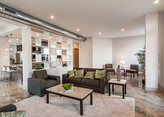 4th image of 435 W Colfax Ave #200
