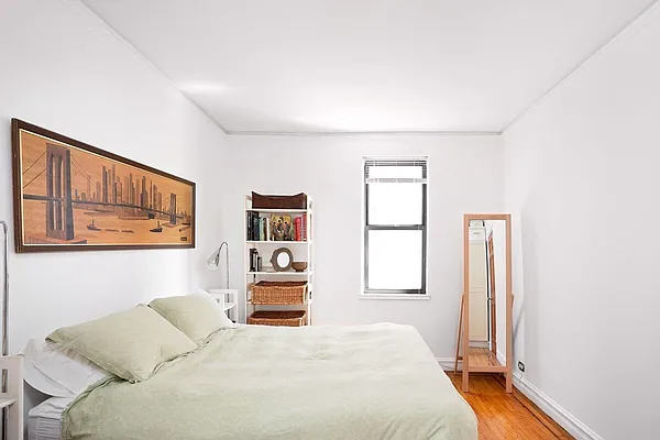 Rented by Taylor Made Brokerage, Inc | media 5