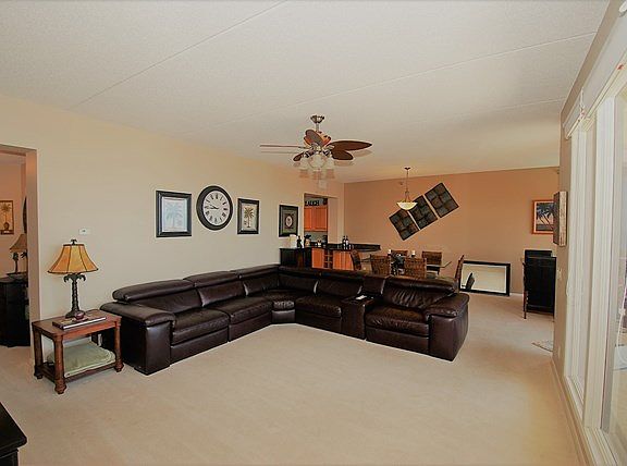 5th image of 111 E Hacienda Blvd #603