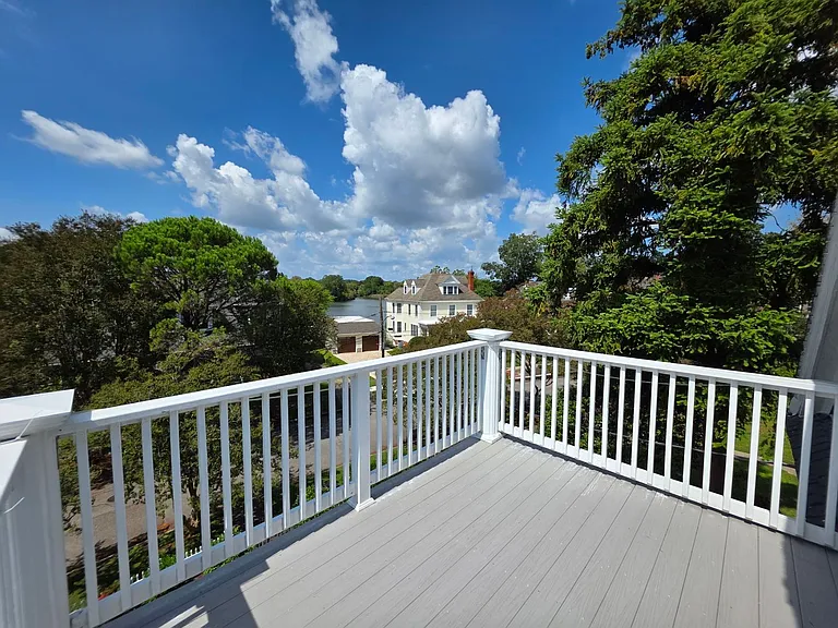 132 Orleans Cir #3 — Photo 23