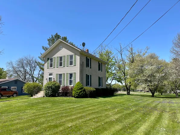 1624 S Main St, Princeton, IL 61356