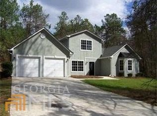 4660 Diann Dr, College Park, GA 30349