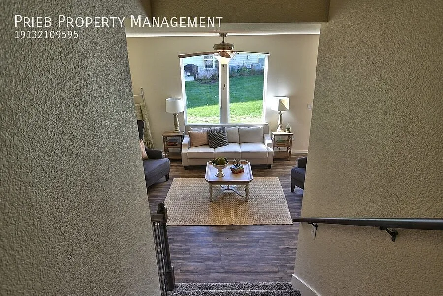Reserve Townhome - Available November 2nd — Photo 4
