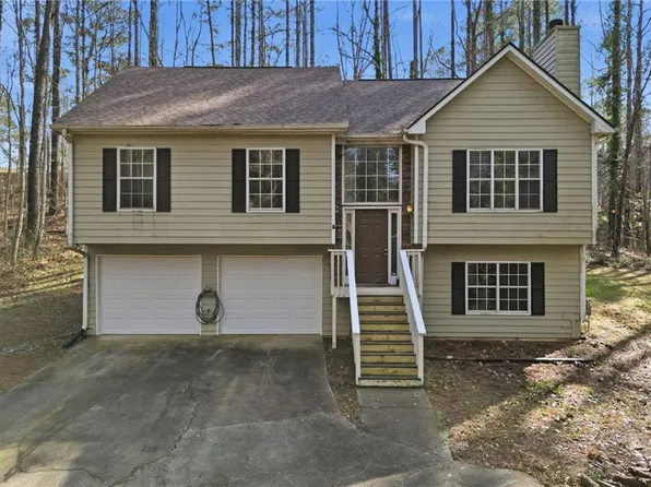 181 N Springs Dr, Acworth, GA 30101