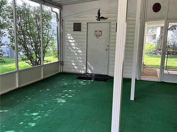 4th image of 48 Beech Dr