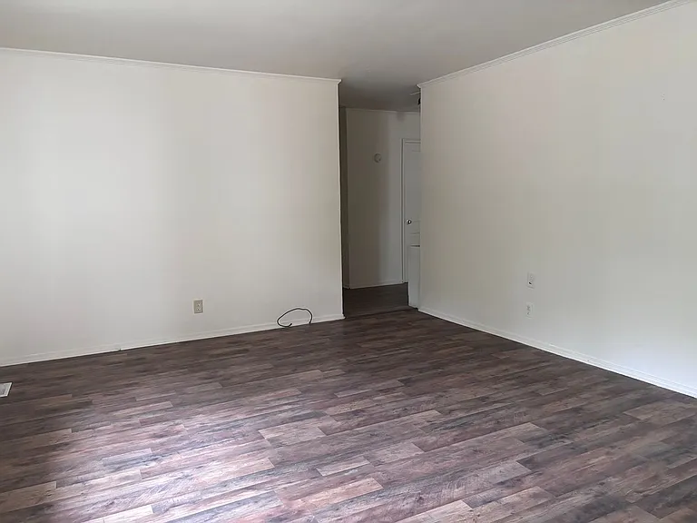 2317 Briarfield Rd — Photo 6