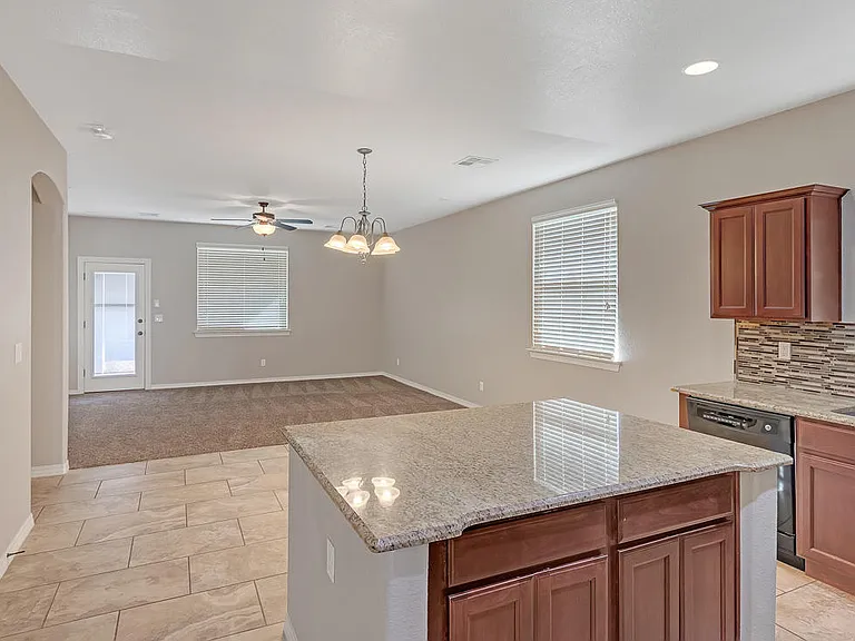 7124 N Skies Ln — Photo 6