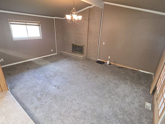5th image of 7794 S Royal Ct