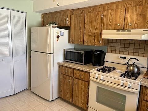 5th image of 80 Cottonwood Dr Unit 80