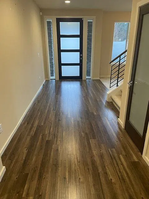 4 bed, 3213 sqft, $4,195 — Photo 2