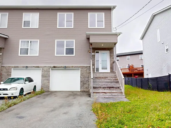 120 Honeygold Dr, Halifax, NS B3R 0G2
