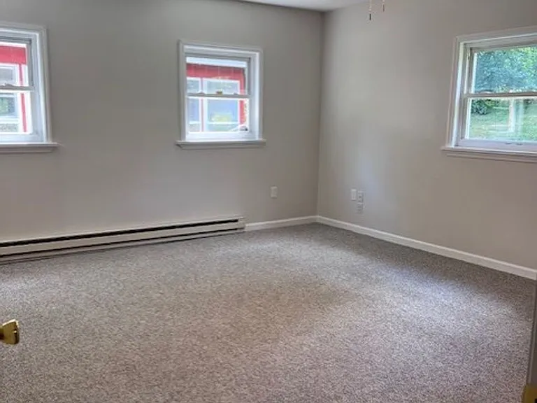 14311 Rt9w House — Photo 32