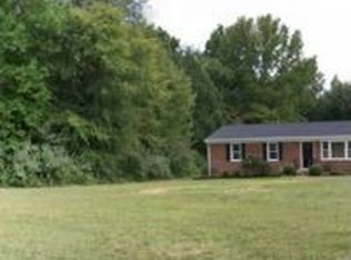 4645 Powhatan Lakes Rd, Powhatan, VA 23139