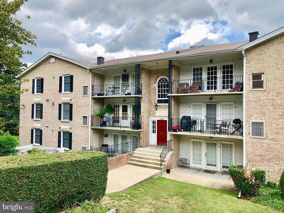 1st image of 12705 Gordon Blvd APT 29