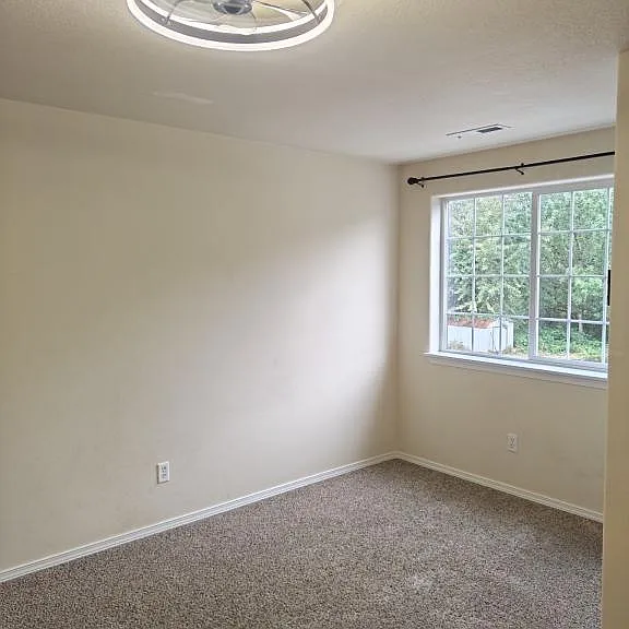 87 Red Cedar St — Photo 20