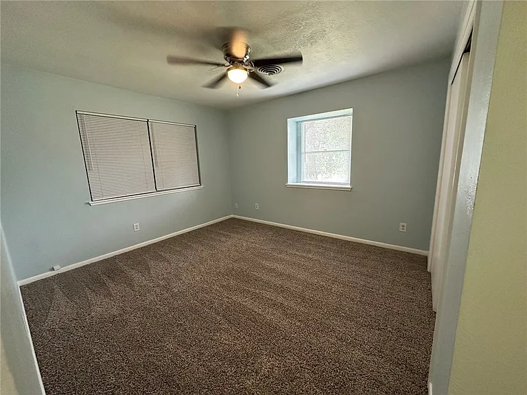 111 Driftwood Dr — Photo 14