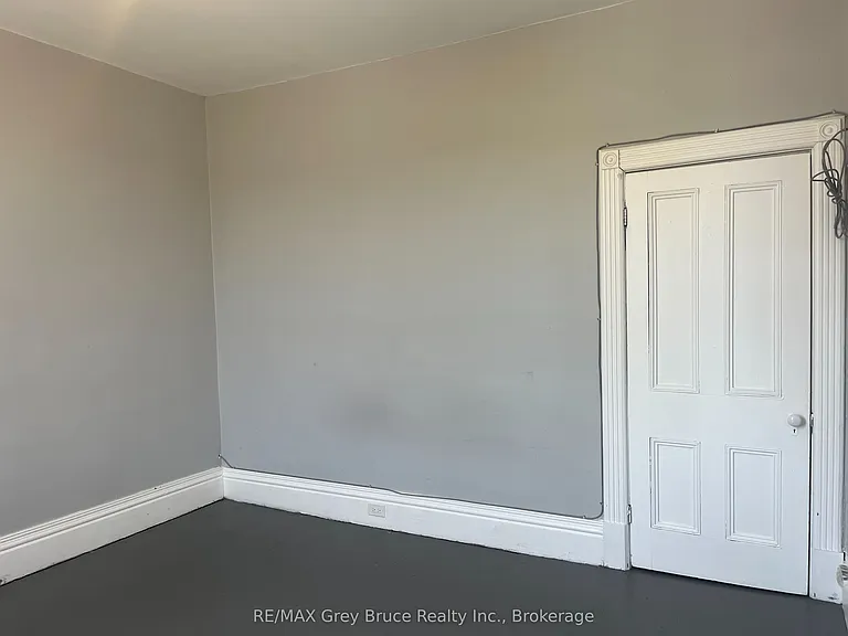 106 1st Ave S #2 — Photo 6
