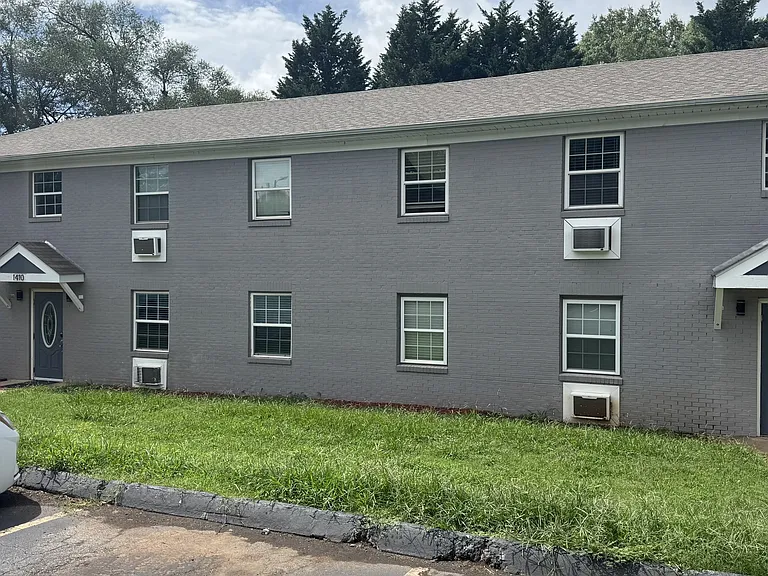 1410 Brewer Road — Photo 5