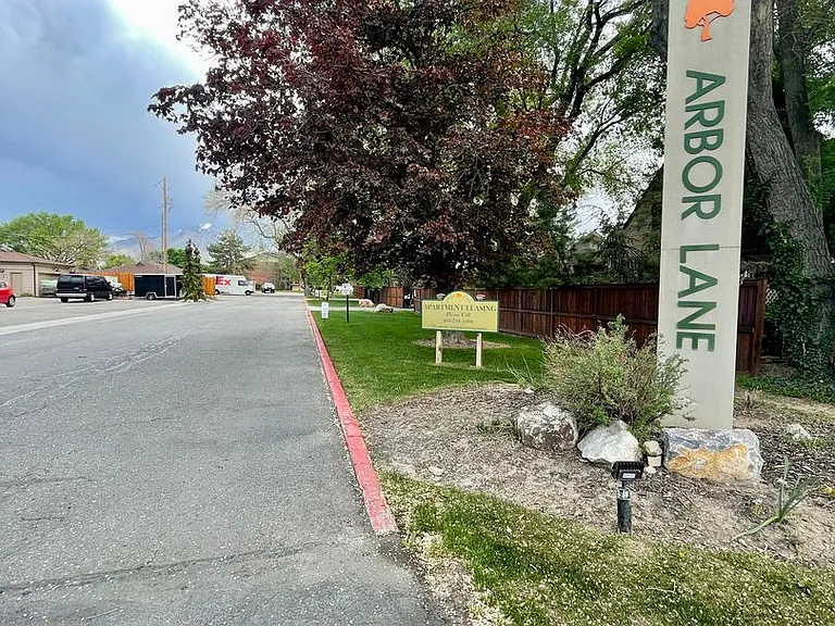 Arbor Lane — Photo 108