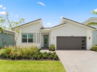 10484 SW Jadewood Ct, Port Saint Lucie, FL 34987