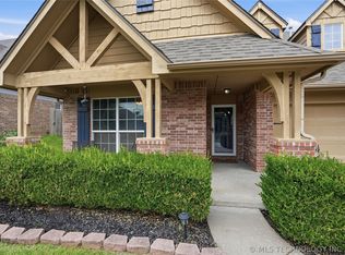 13404 S 20th Ct, Bixby, OK 74008