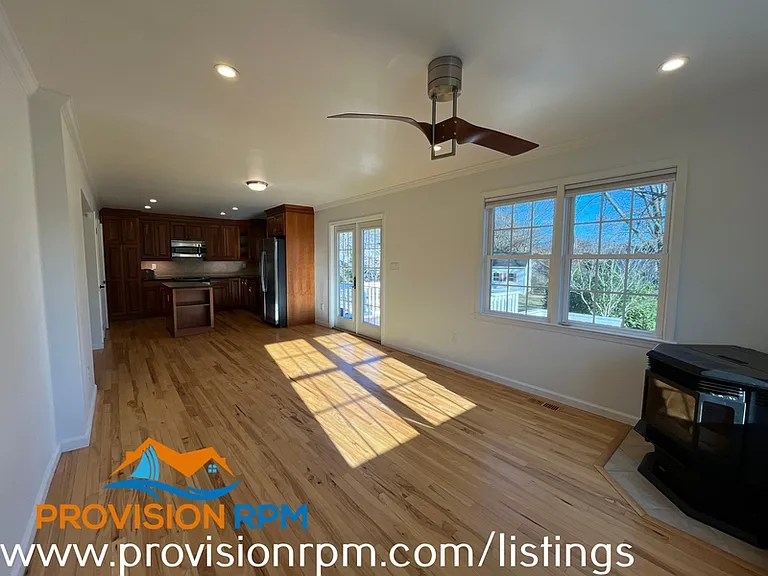 8305 Brightview Ct — Photo 9