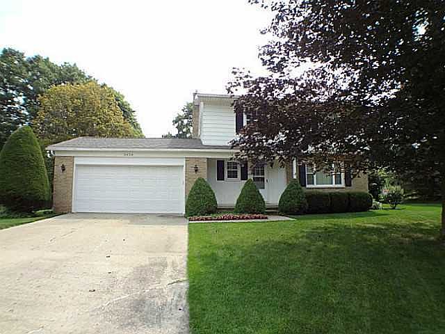 1st image of 3434 Skyway Dr