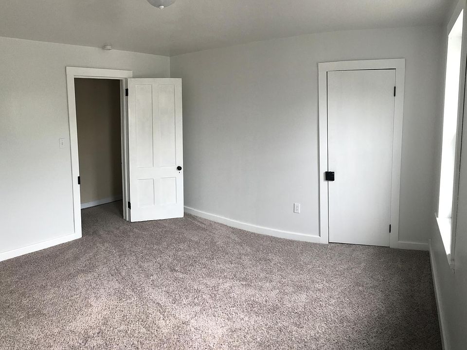 2nd image of 19 Prospect St