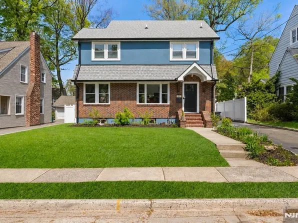 507 Sagamore Ave, Teaneck, NJ 07666
