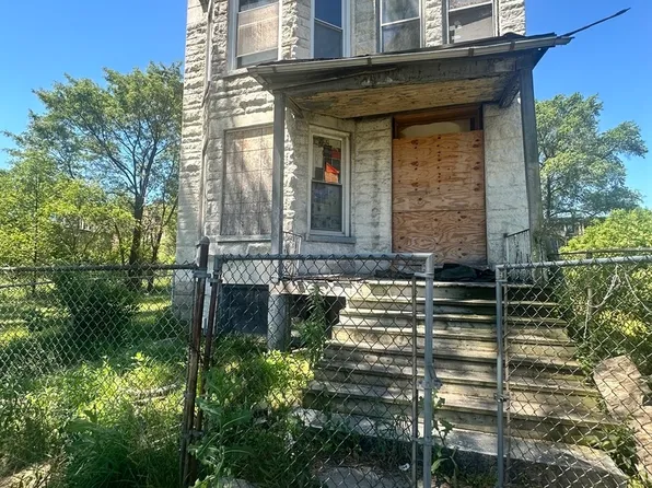 5250 S Indiana Ave, Chicago, IL 60615