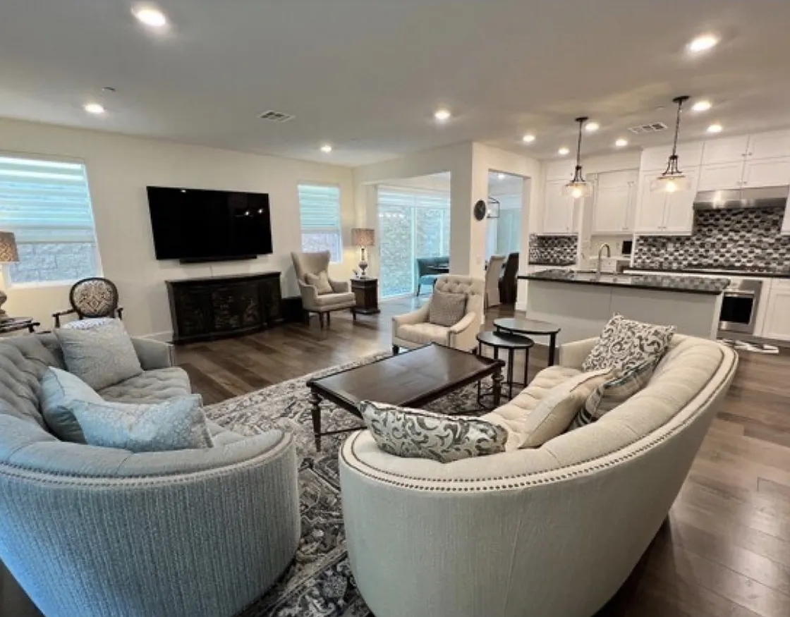 5 bed, 2531 sqft, $6,000 — Photo 3