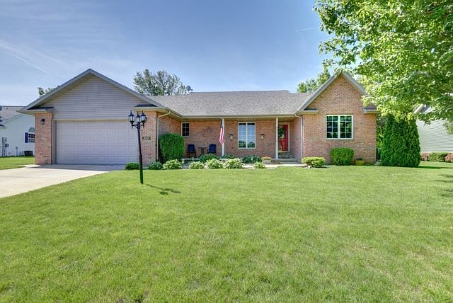 1st image of 3001 Appletree Dr