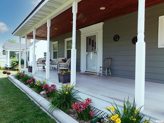 3rd image of 401 S Henry St