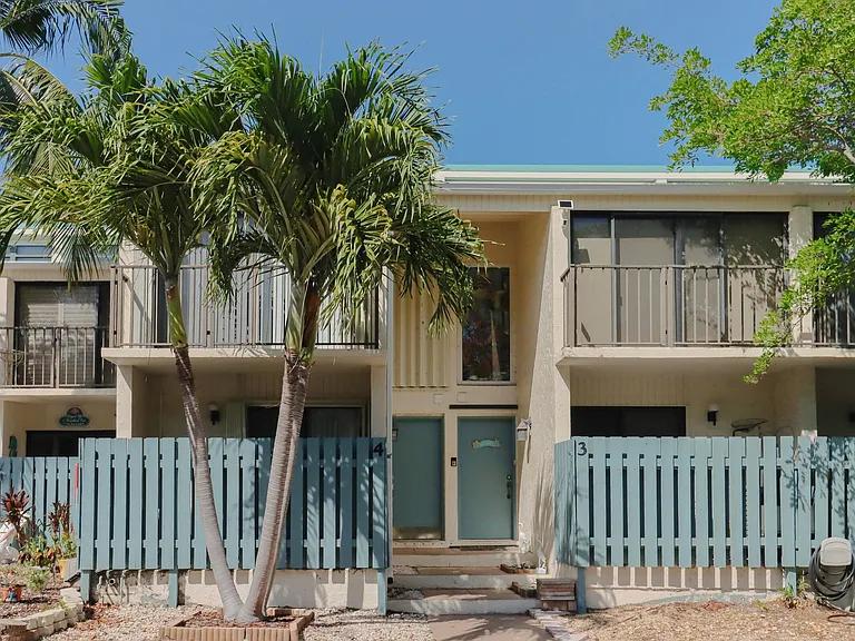 87200 Overseas Hwy #O4 — Photo 1