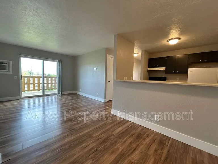 940 S 27th St #24 — Photo 2