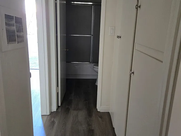 Mountair Apartments — Photo 8