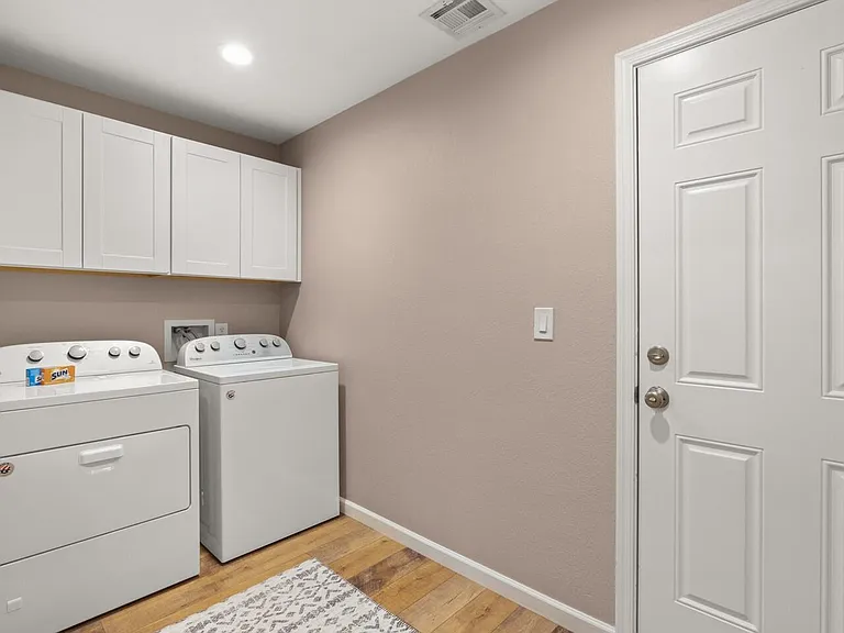 6419 E Cambridge Ave — Photo 22