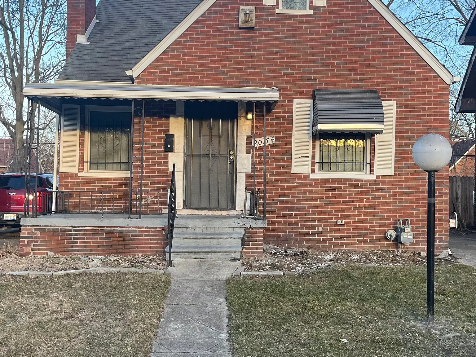3 bed, 1106 sqft, $1,275 — Photo 1