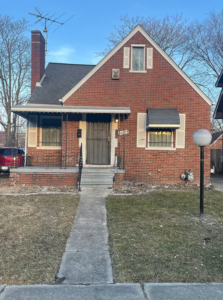 Building Photo - 20174 Greeley St