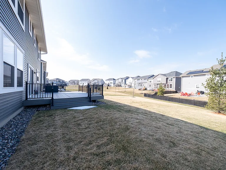 8380 Abercrombie Ln — Photo 48