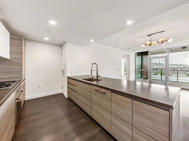 718 Long Bridge St #422-1 — Photo 8