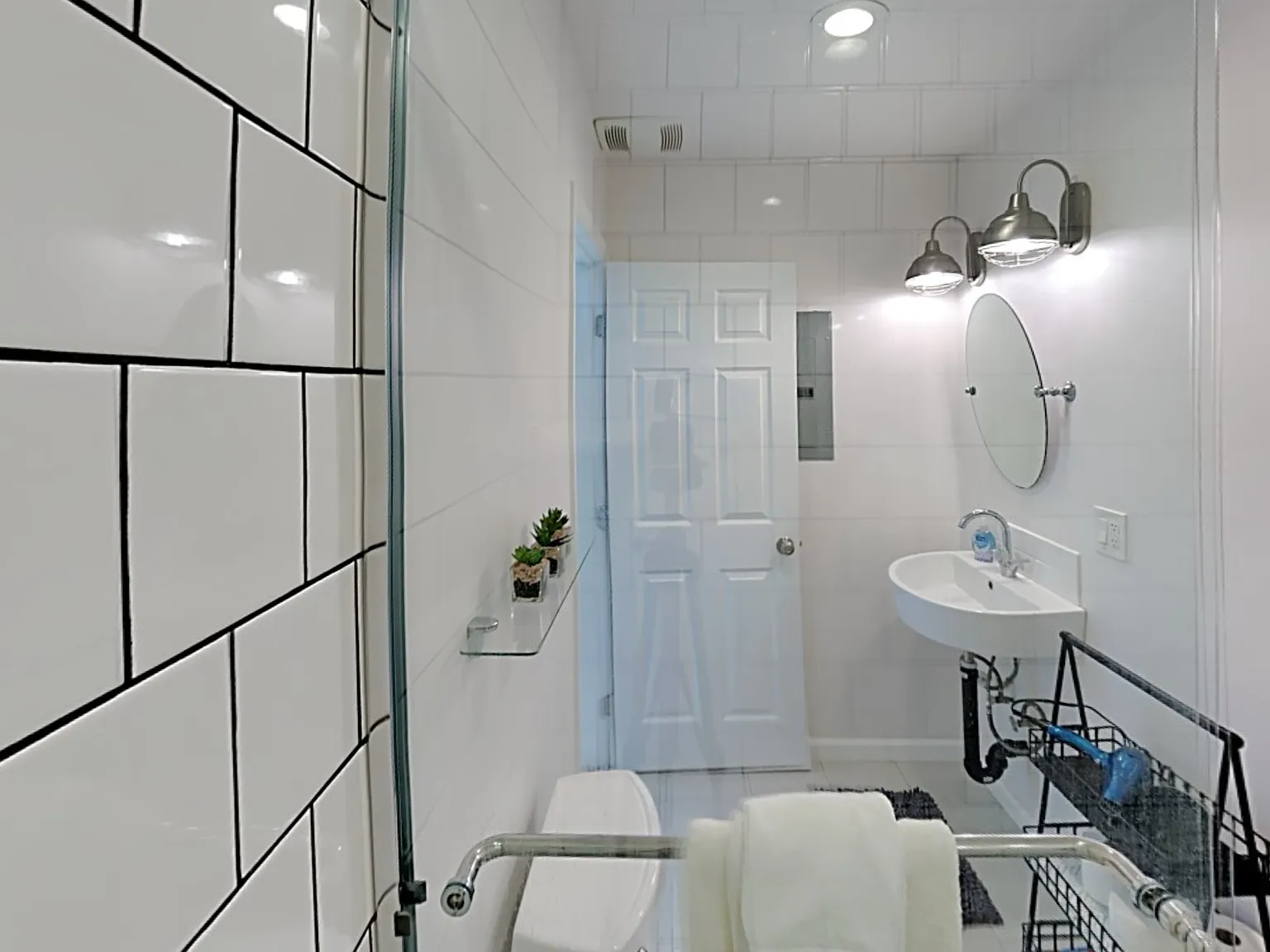 Studio, 464 sqft, $3,100 — Photo 3