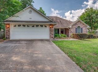 920 Village Gate Cir, Nacogdoches, TX 75961