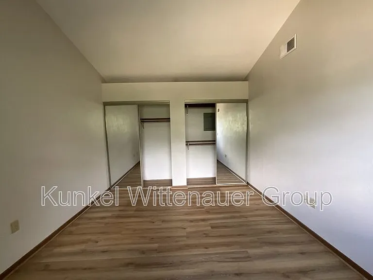 225 Eagle Rdg — Photo 9