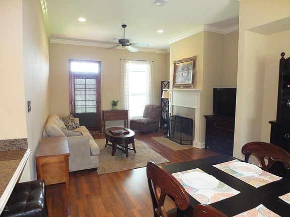 2nd image of 407 Camelot Hill Dr