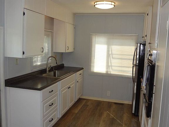 2nd image of 145 Buena Vista Dr #145
