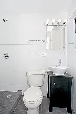 Sold by Modlin Group | media 9