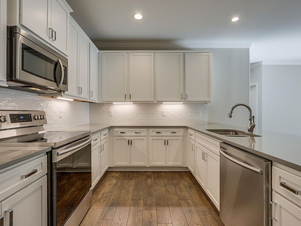 1st image of 3501 Magruder Dr #I1