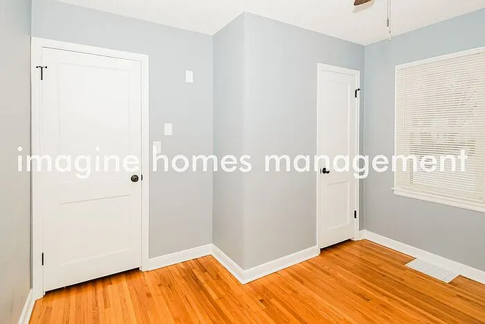 3826 Yates Ave N — Photo 8